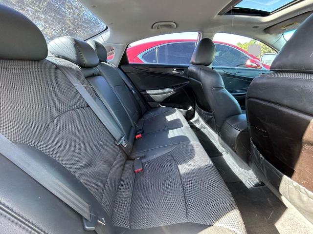 5NPEC4AC9DH589037 - 2013 HYUNDAI SONATA SE SILVER photo 6