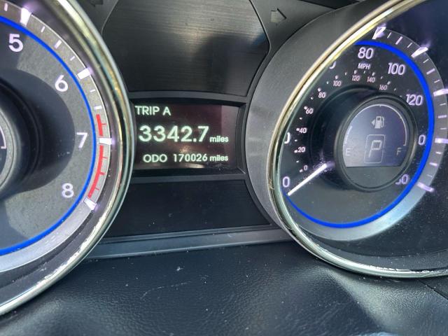 5NPEC4AC9DH589037 - 2013 HYUNDAI SONATA SE SILVER photo 8