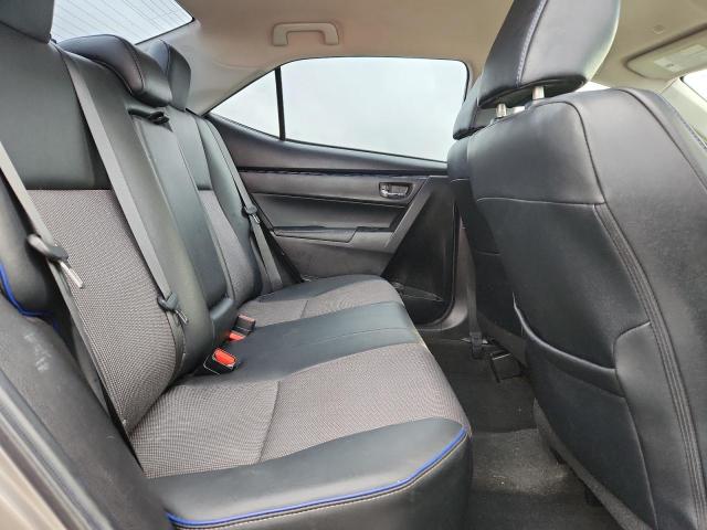 5YFBURHEXKP885642 - 2019 TOYOTA COROLLA L GRAY photo 10