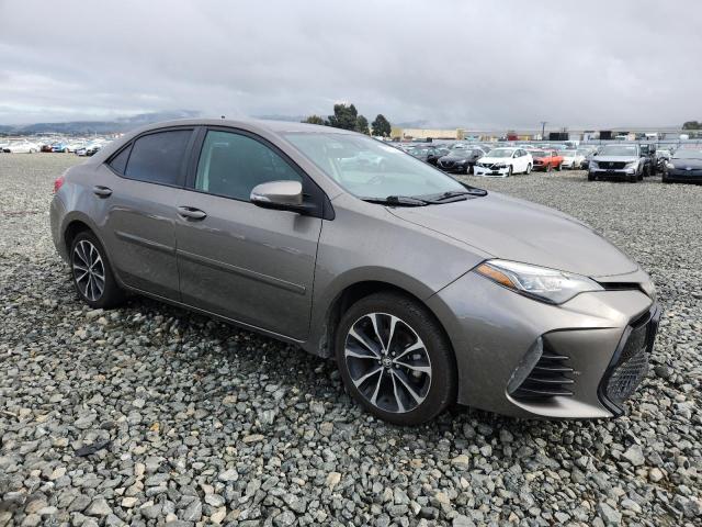 5YFBURHEXKP885642 - 2019 TOYOTA COROLLA L GRAY photo 4
