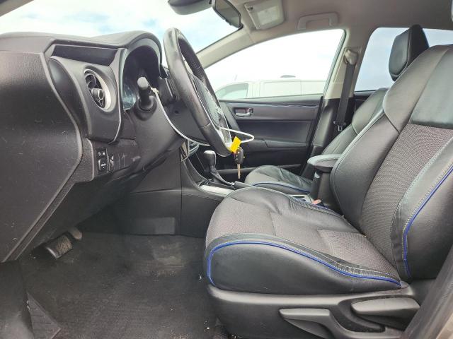 5YFBURHEXKP885642 - 2019 TOYOTA COROLLA L GRAY photo 7