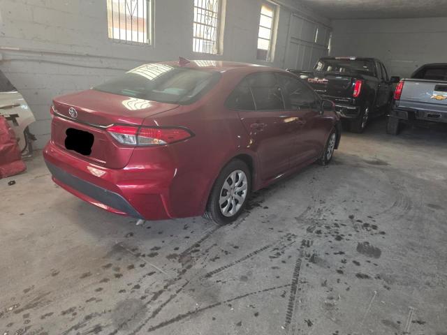 5YFEPMAE0NP386824 - 2022 TOYOTA COROLLA LE RED photo 4