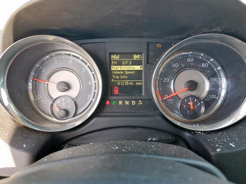 2C4RC1BG9GR291094 - 2016 CHRYSLER TOWN & COU TOURING WHITE photo 9