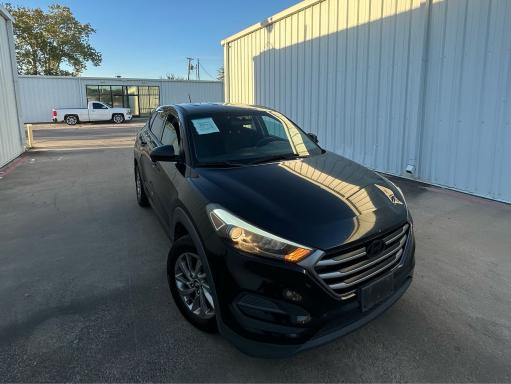 2016 HYUNDAI TUCSON SE, 