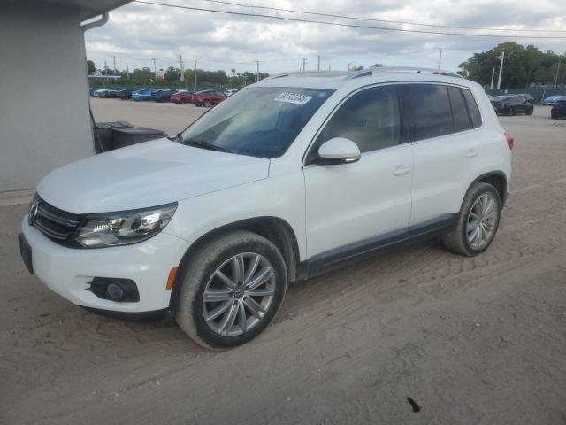 2016 VOLKSWAGEN TIGUAN S, 