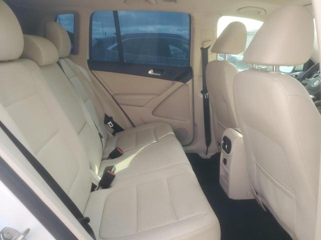 WVGAV7AX0GW533611 - 2016 VOLKSWAGEN TIGUAN S WHITE photo 11