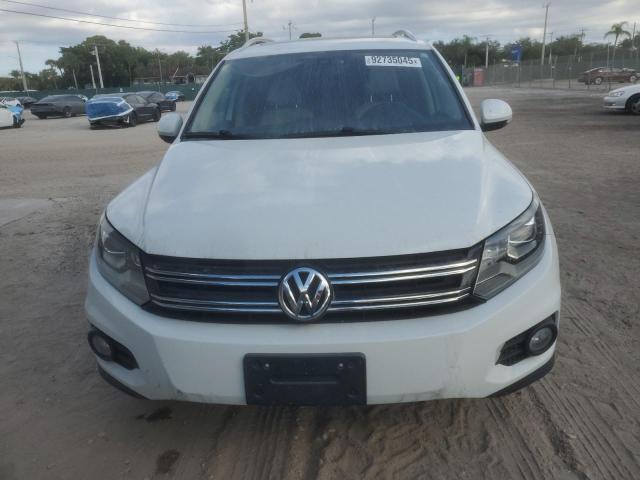 WVGAV7AX0GW533611 - 2016 VOLKSWAGEN TIGUAN S WHITE photo 5