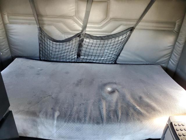 1FUJGLDR5JLJN0334 - 2018 FREIGHTLINER CASCADIA 1 Червоний фото 6