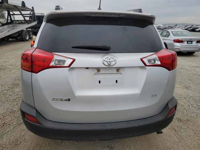 JTMZFREV7DD009811 - 2013 TOYOTA RAV4 LE SILVER photo 6