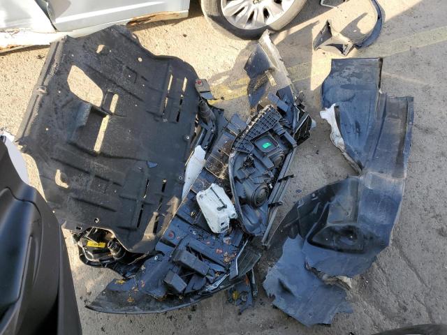 1FMCU9GD7KUB85475 - 2019 FORD ESCAPE SE Beyaz fotoğraf 13