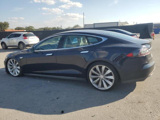 5YJSA1DP2DFP14707 - 2013 TESLA MODEL S ლურჯი ფოტო 2