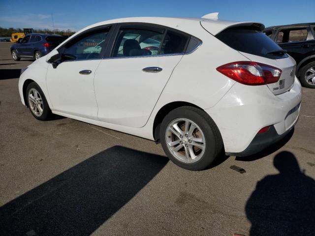 3G1BE6SM7JS612597 - 2018 CHEVROLET CRUZE LT Weiß Foto 2