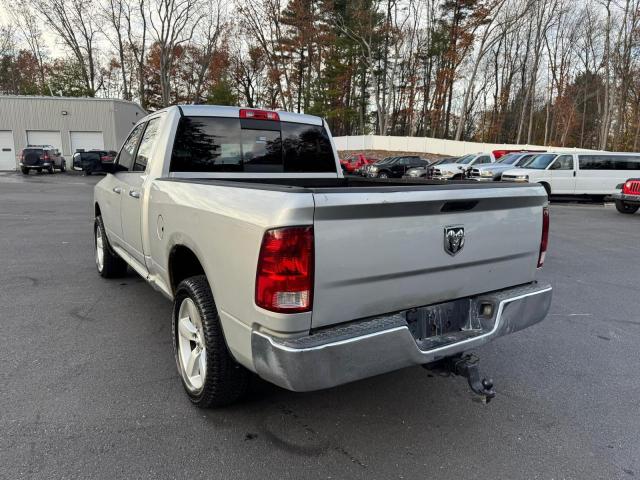 1C6RR7GT2DS622025 - 2013 RAM 1500 SLT SILVER photo 2