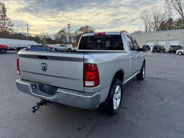 1C6RR7GT2DS622025 - 2013 RAM 1500 SLT SILVER photo 3