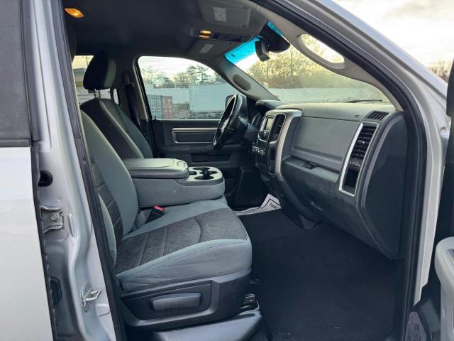 1C6RR7GT2DS622025 - 2013 RAM 1500 SLT SILVER photo 8