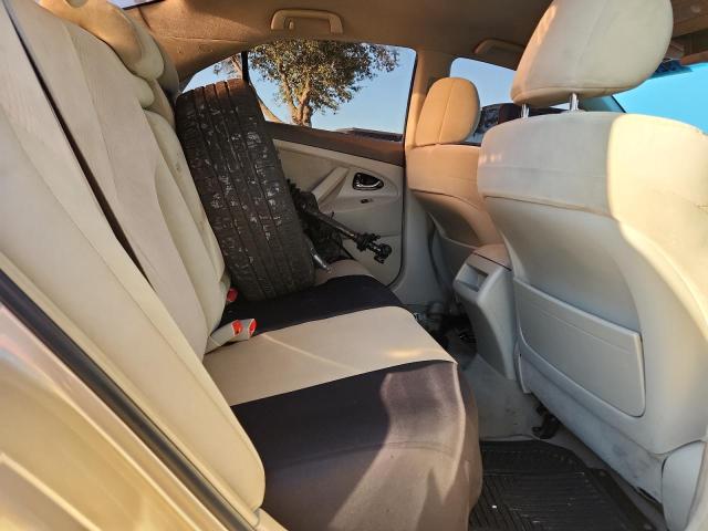 4T1BF3EK2BU607818 - 2011 TOYOTA CAMRY BASE GOLD photo 10