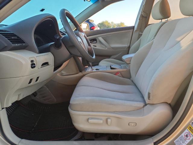 4T1BF3EK2BU607818 - 2011 TOYOTA CAMRY BASE GOLD photo 7