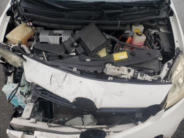 JTDKN3DU8D5676102 - 2013 TOYOTA PRIUS WHITE photo 11