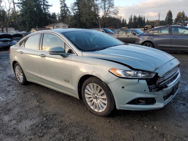 3FA6P0SU8DR247753 - 2013 FORD FUSION TITANIUM PHEV BLUE photo 4