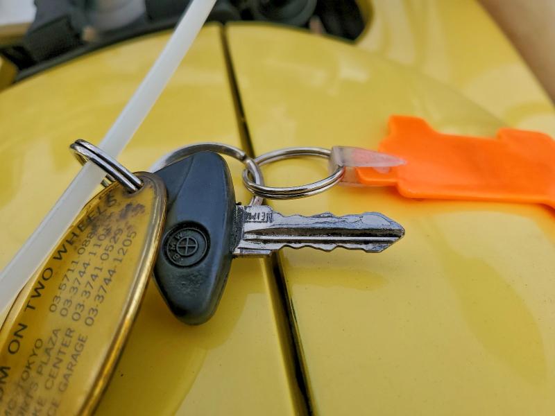 WB10544J6VZA22891 - 1997 BMW K1200 RS YELLOW photo 8