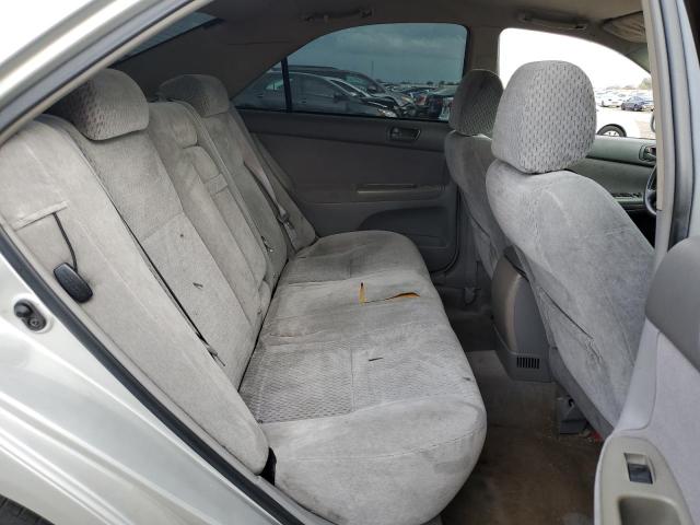 4T1BE32K04U272147 - 2004 TOYOTA CAMRY LE SILVER photo 10