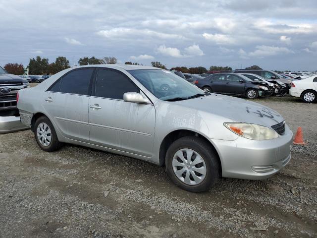 4T1BE32K04U272147 - 2004 TOYOTA CAMRY LE SILVER photo 4