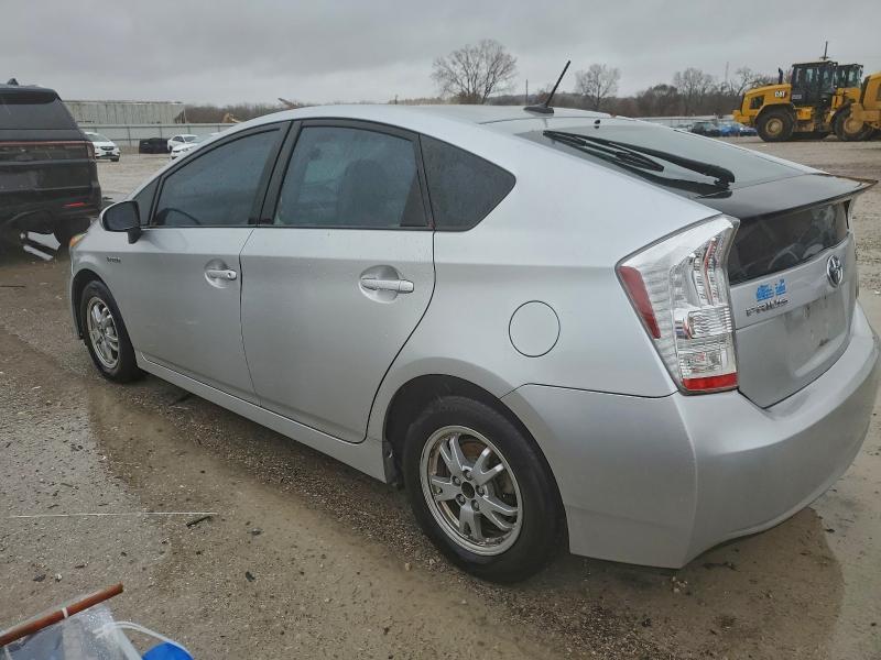 JTDKN3DU8A0084417 - 2010 TOYOTA PRIUS 银色 照片 2