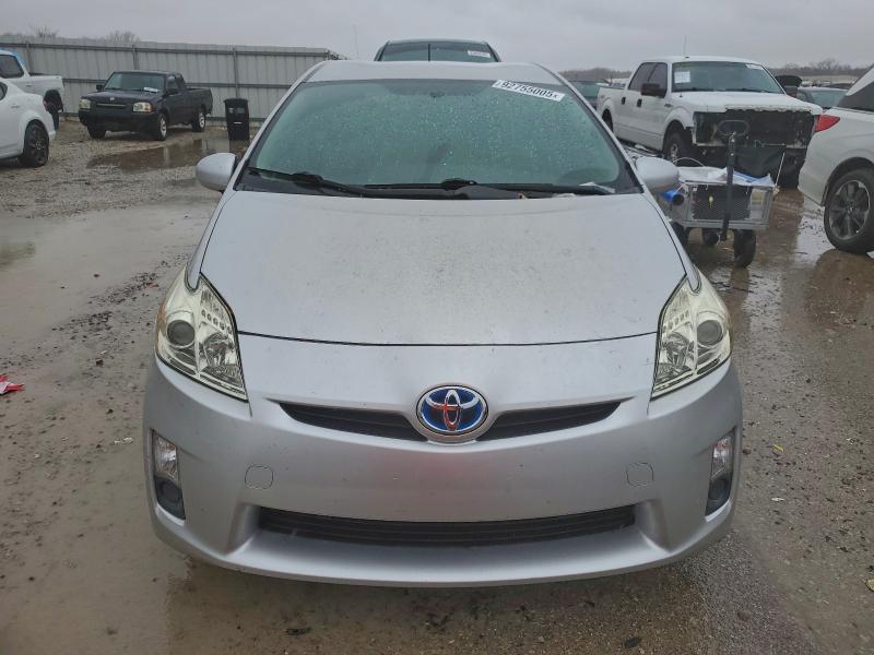 JTDKN3DU8A0084417 - 2010 TOYOTA PRIUS 银色 照片 5