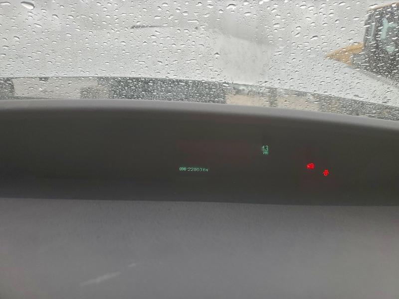 JTDKN3DU8A0084417 - 2010 TOYOTA PRIUS 银色 照片 9