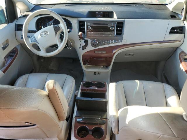 5TDDK3DC3BS015545 - 2011 TOYOTA SIENNA XLE ნაცრისფერი ფოტო 8