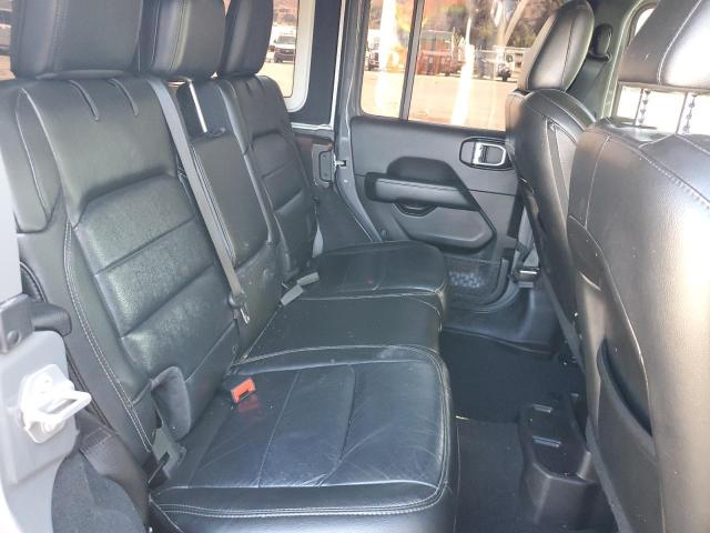 1C4HJXEG1JW312700 - 2018 JEEP WRANGLER U SAHARA GRAY photo 10