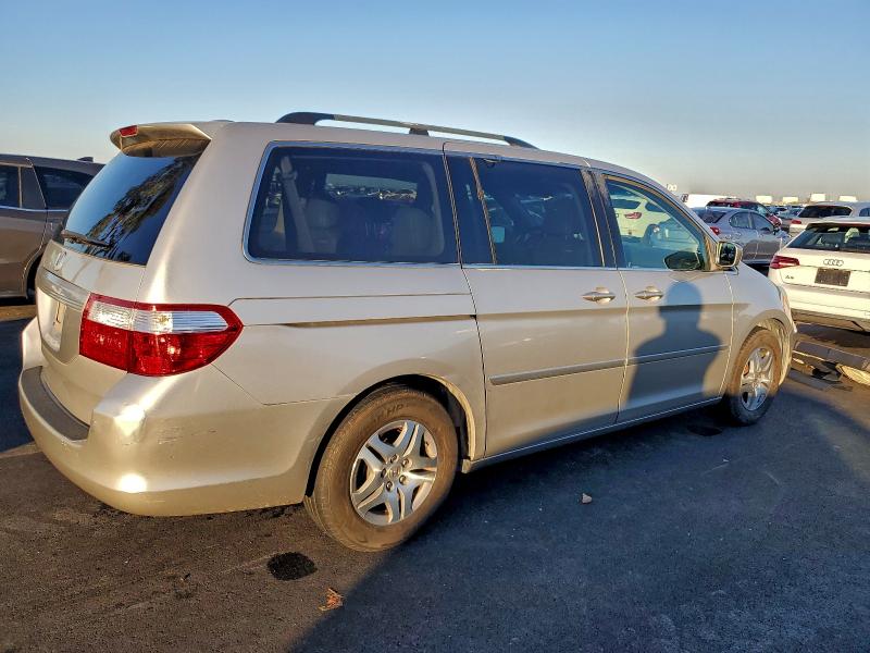 5FNRL38707B413517 - 2007 HONDA ODYSSEY EXL SILVER photo 3
