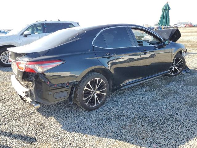 4T1B11HKXJU603593 - 2018 TOYOTA CAMRY L BLACK photo 3
