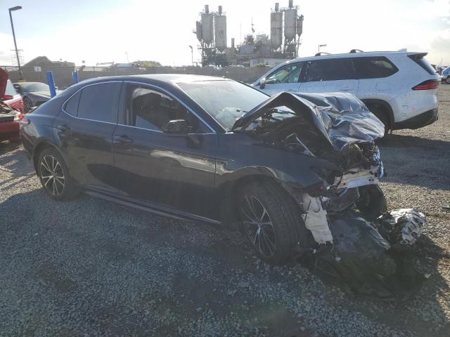 4T1B11HKXJU603593 - 2018 TOYOTA CAMRY L BLACK photo 4