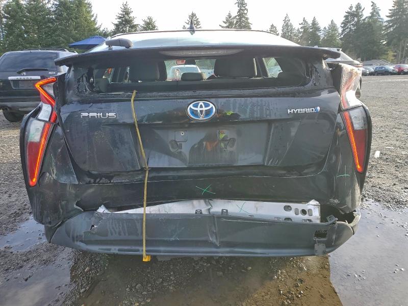 JTDKARFU5H3038886 - 2017 TOYOTA PRIUS BLACK photo 6
