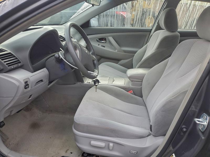 4T1BF3EK7AU015894 - 2010 TOYOTA CAMRY BASE GRAY photo 7