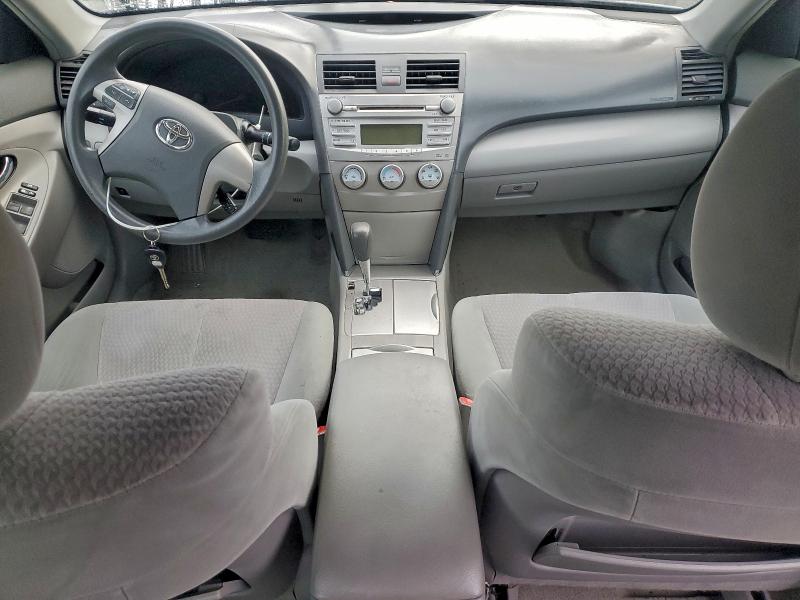 4T1BF3EK7AU015894 - 2010 TOYOTA CAMRY BASE GRAY photo 8