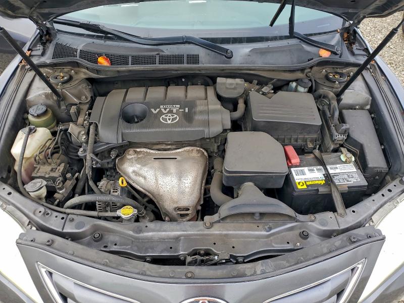 4T1BF3EK4AU052773 - 2010 TOYOTA CAMRY BASE GRAY photo 11