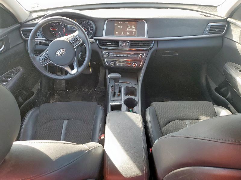 5XXGT4L31JG181922 - 2018 KIA OPTIMA LX ნაცრისფერი ფოტო 8