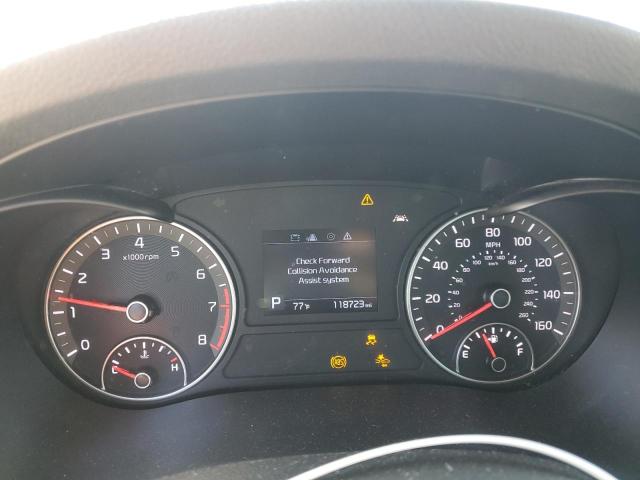 5XXGT4L3XKG362647 - 2019 KIA OPTIMA LX Beyaz fotoğraf 9