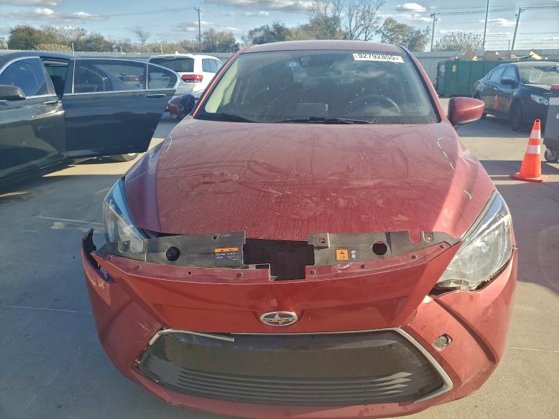 3MYDLBZV1GY140322 - 2016 TOYOTA SCION IA 红色 照片 5