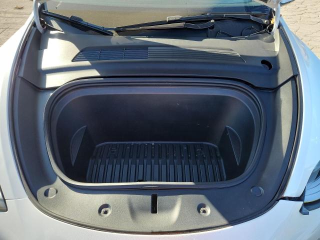 5YJYGDEEXMF146875 - 2021 TESLA MODEL Y WHITE photo 12