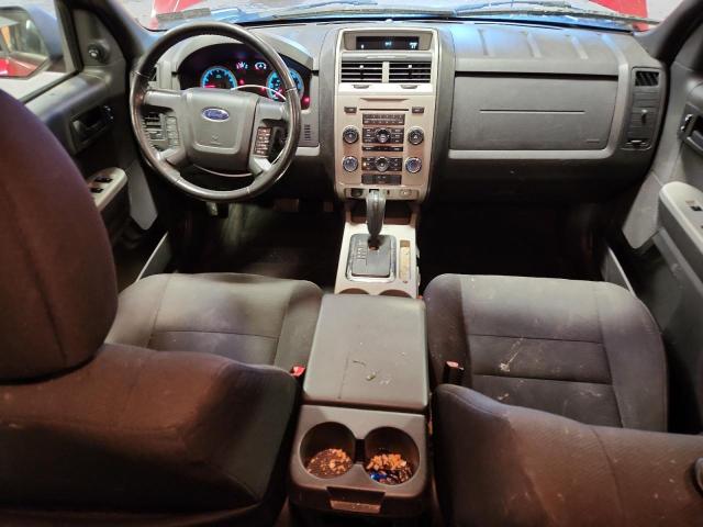 1FMCU9D72AKA87432 - 2010 FORD ESCAPE XLT წითელი ფოტო 8