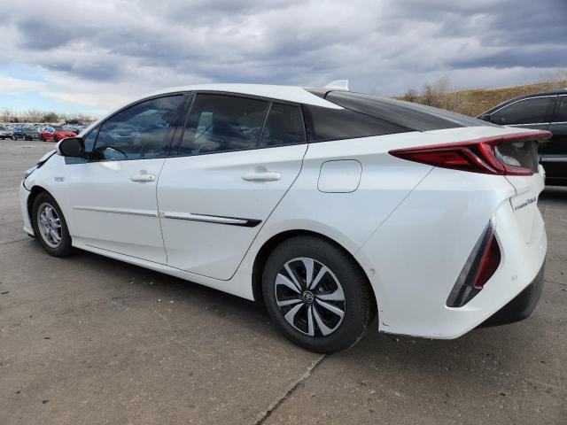 JTDKARFP8J3088195 - 2018 TOYOTA PRIUS PRIM Beyaz fotoğraf 2