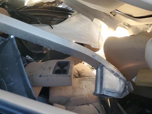 JTMW1RFV2KD501921 - 2019 TOYOTA RAV4 XLE WHITE photo 11