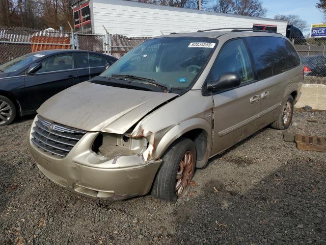 2005 CHRYSLER TOWN & COU TOURING, 