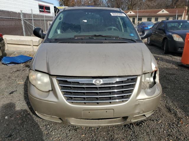 2C4GP54LX5R292362 - 2005 CHRYSLER TOWN & COU TOURING GOLD photo 5