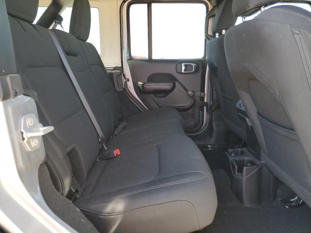 1C4HJXDG7JW171441 - 2018 JEEP WRANGLER U SPORT Сріблястий фото 10