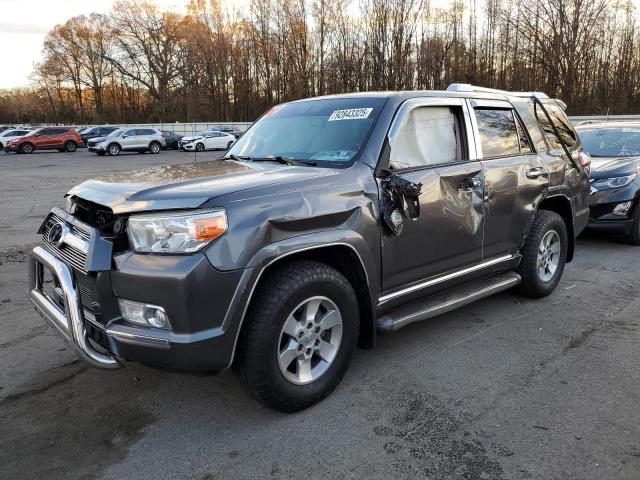 2010 TOYOTA 4RUNNER SR5, 