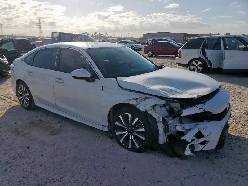 2HGFE1F7XRH309135 - 2024 HONDA CIVIC EX WHITE photo 4